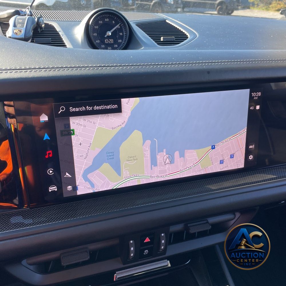 2025 Porsche Cayenne GTS