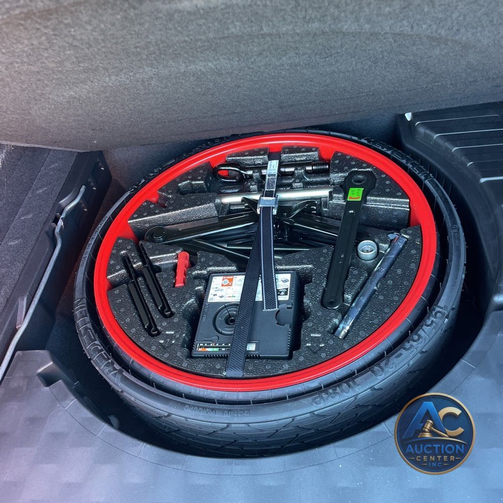 2025 Porsche Cayenne GTS