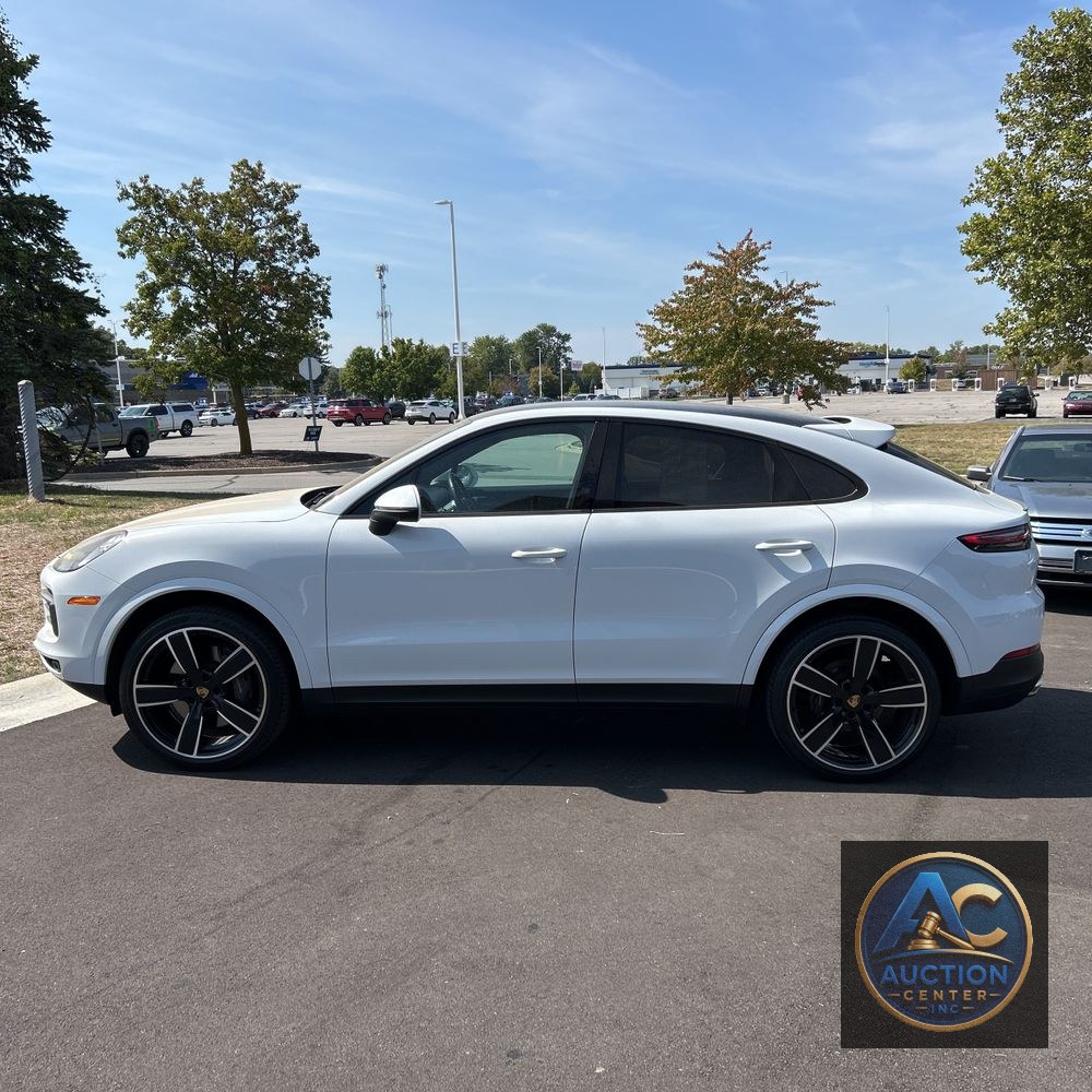 2022 Porsche Cayenne Coupe