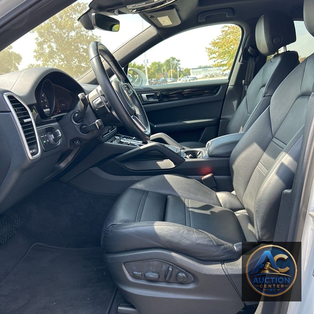 2022 Porsche Cayenne Coupe