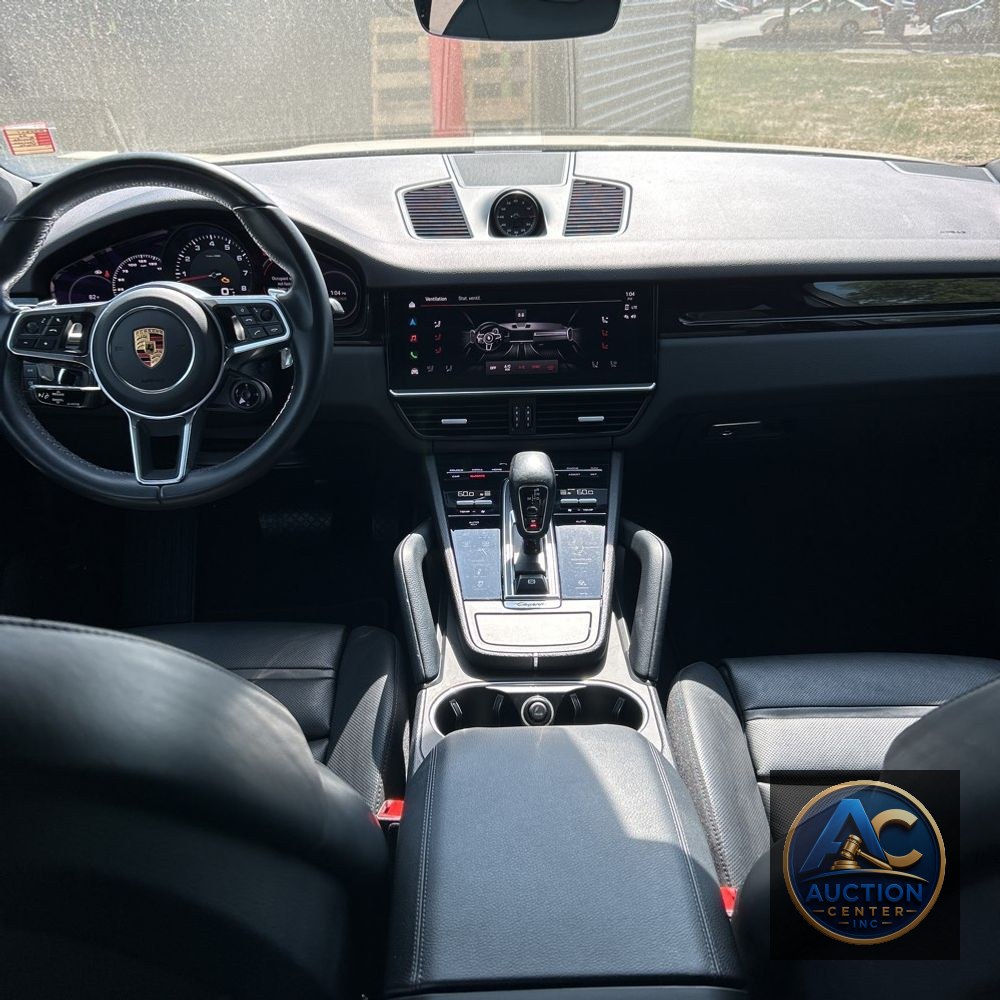 2022 Porsche Cayenne Coupe
