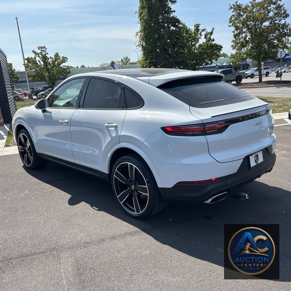 2022 Porsche Cayenne Coupe