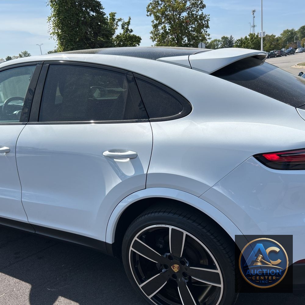 2022 Porsche Cayenne Coupe