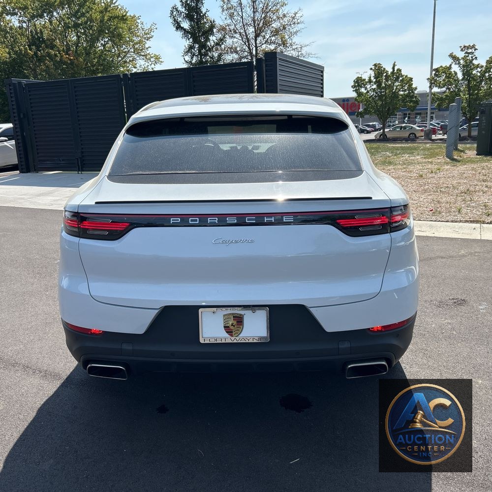 2022 Porsche Cayenne Coupe