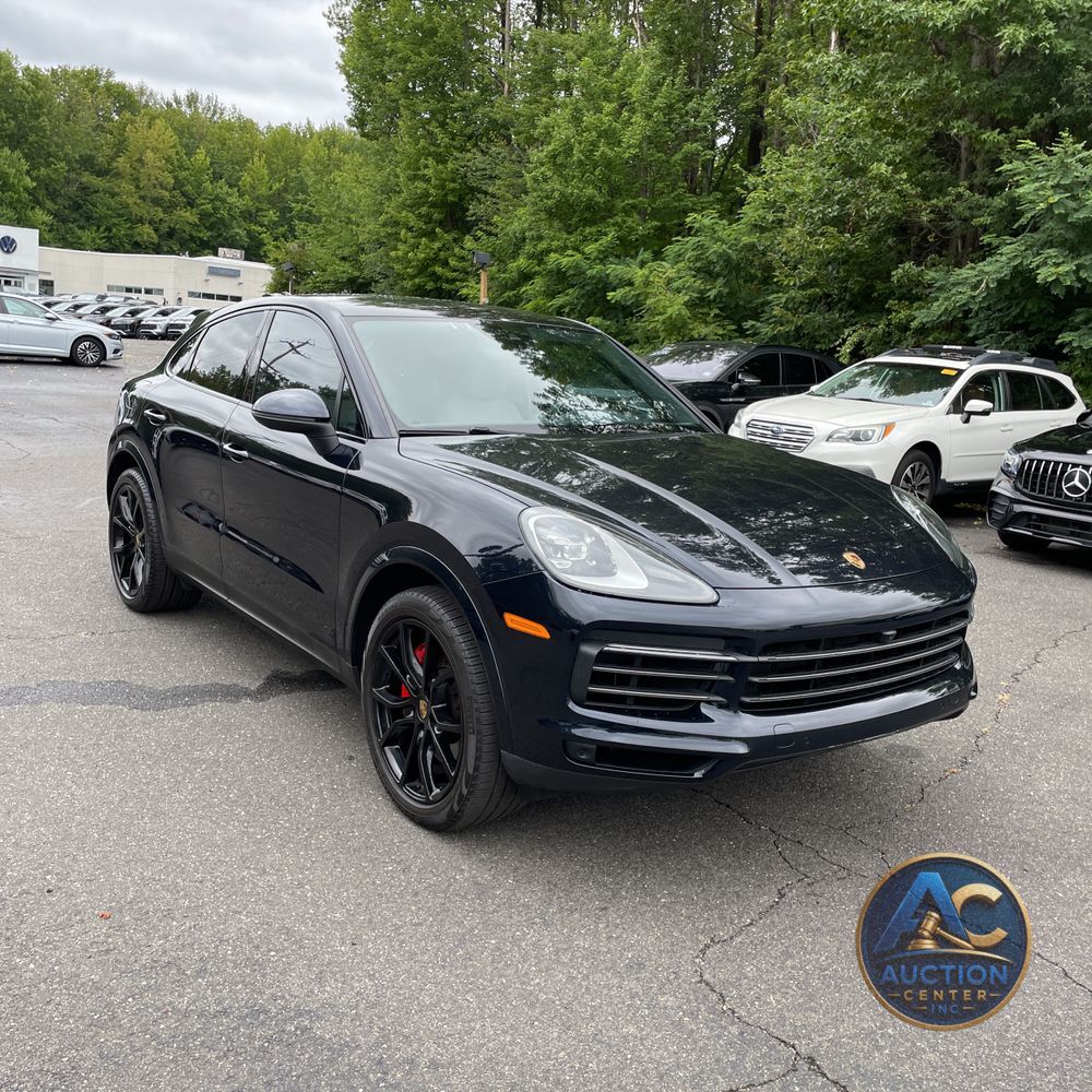 2023 Porsche Cayenne Platinum Edition