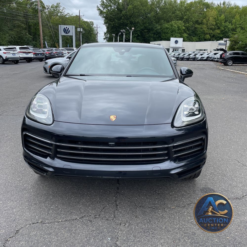 2023 Porsche Cayenne Platinum Edition