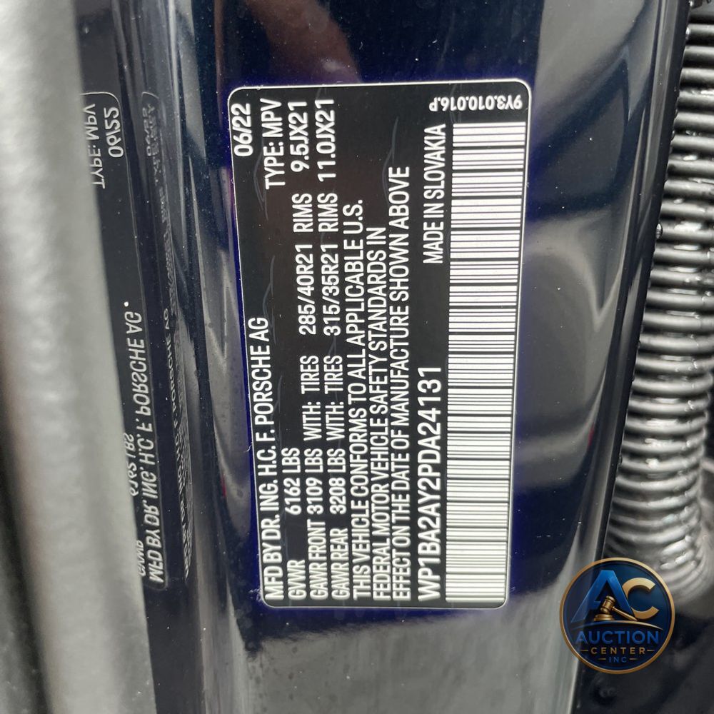 2023 Porsche Cayenne Platinum Edition