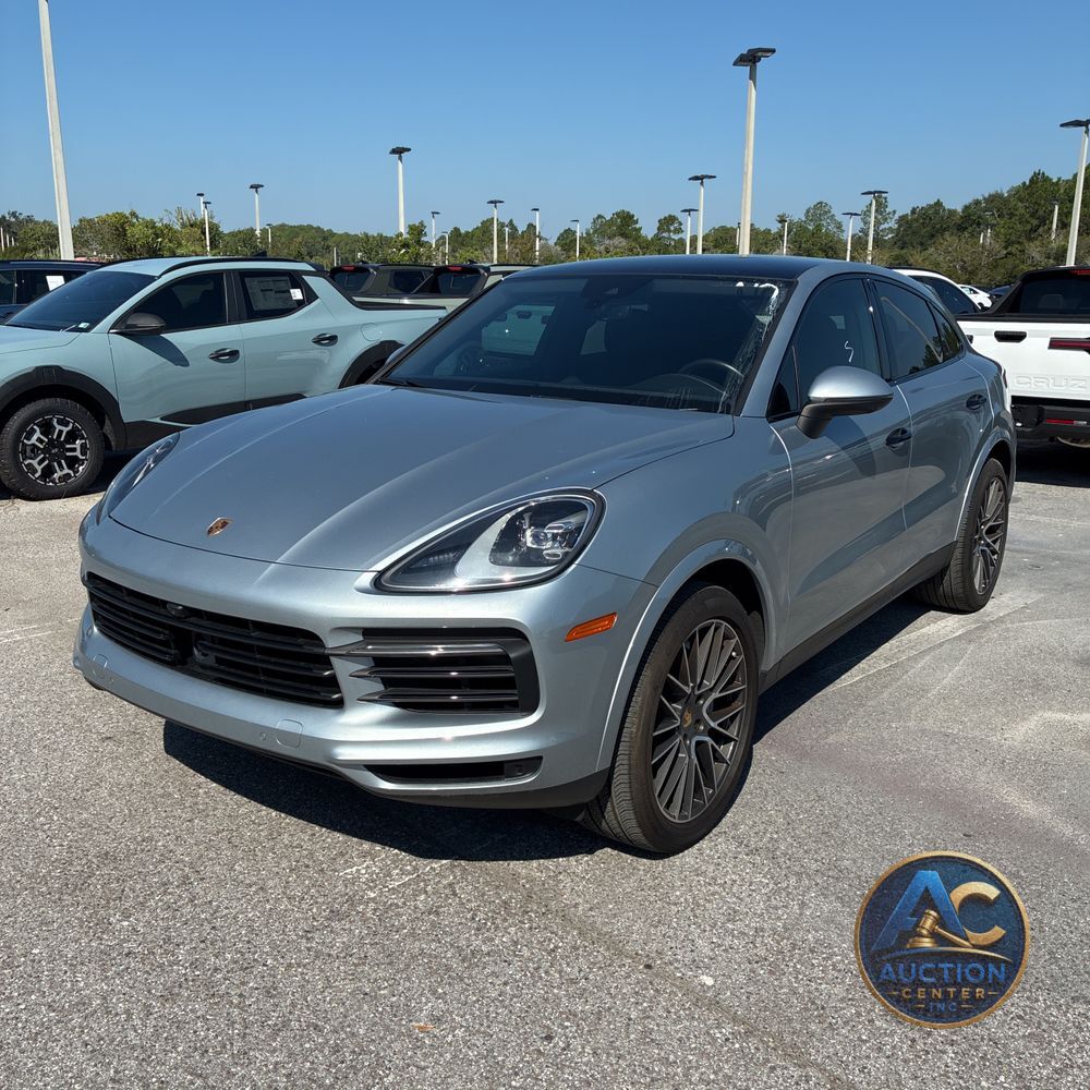 2022 Porsche Cayenne Coupe