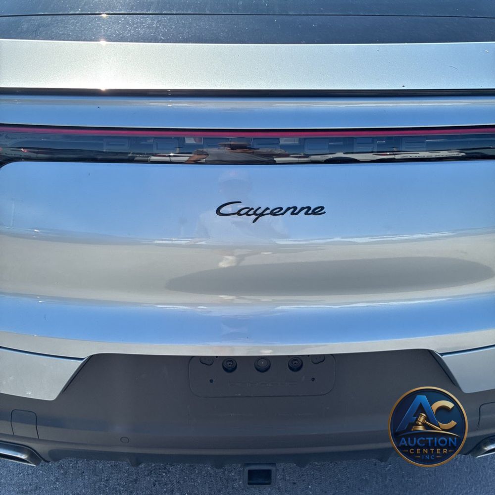 2022 Porsche Cayenne Coupe