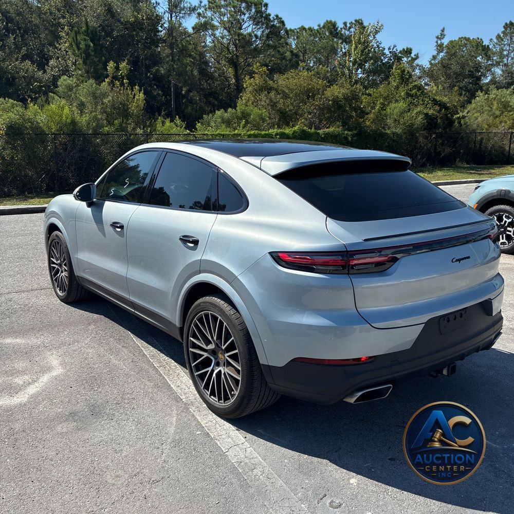 2022 Porsche Cayenne Coupe