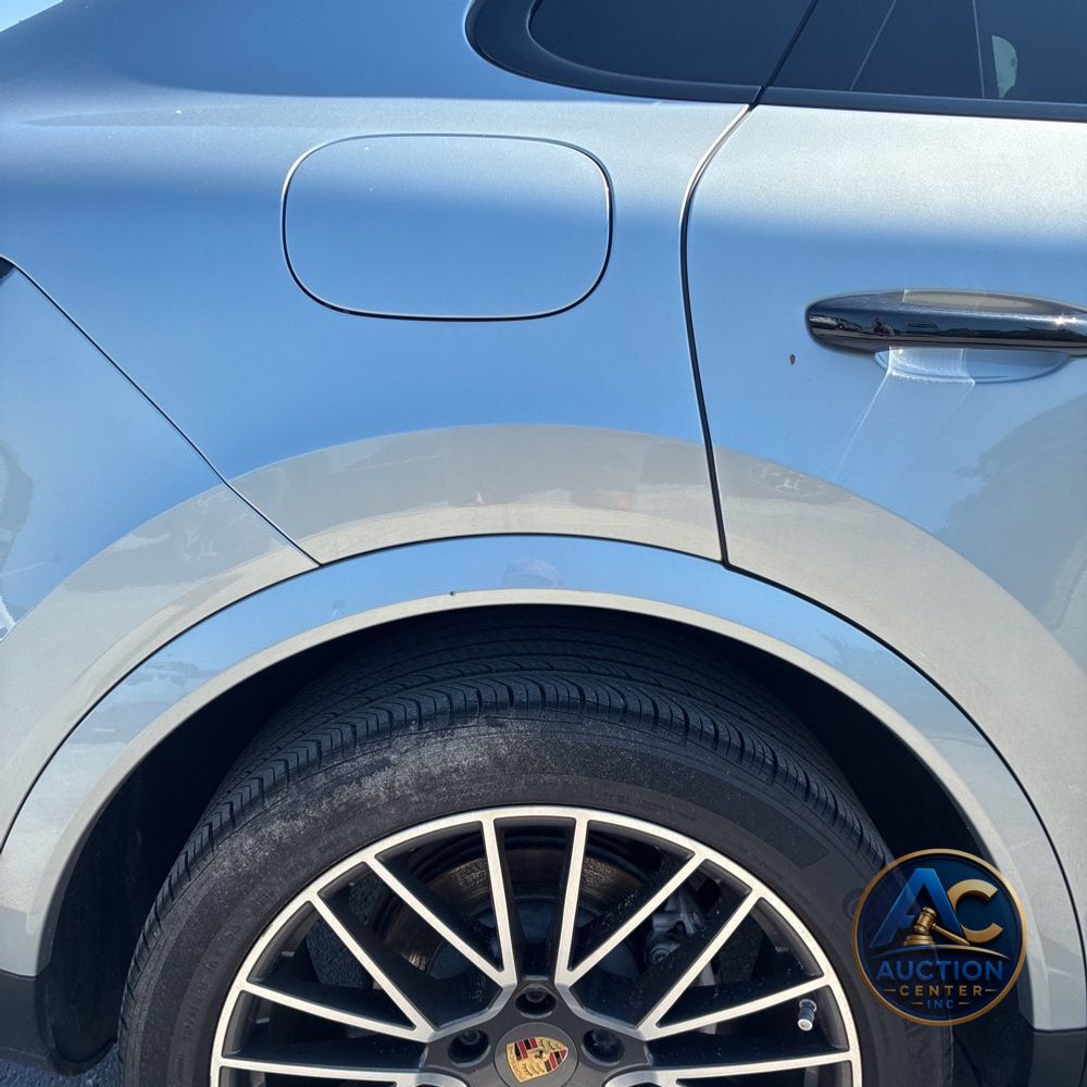 2022 Porsche Cayenne Coupe