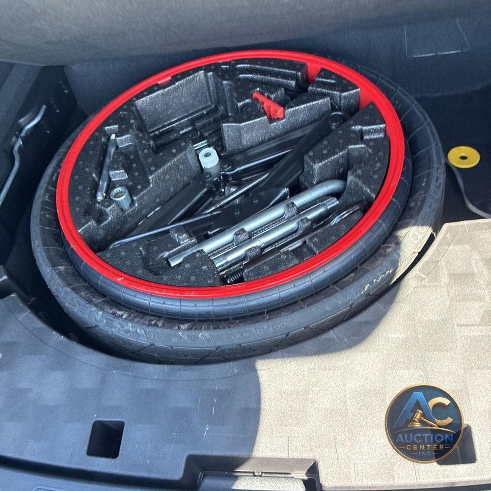2022 Porsche Cayenne Base