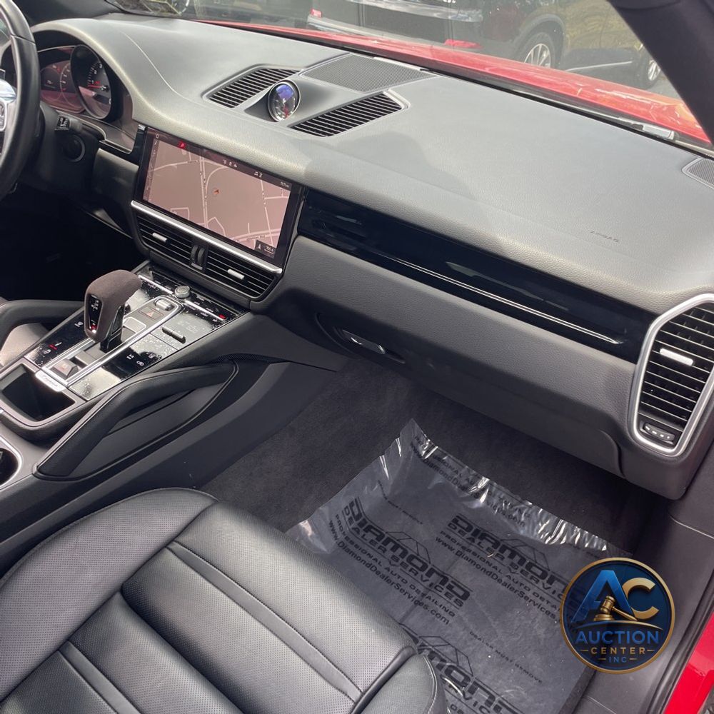 2021 Porsche Cayenne Coupe