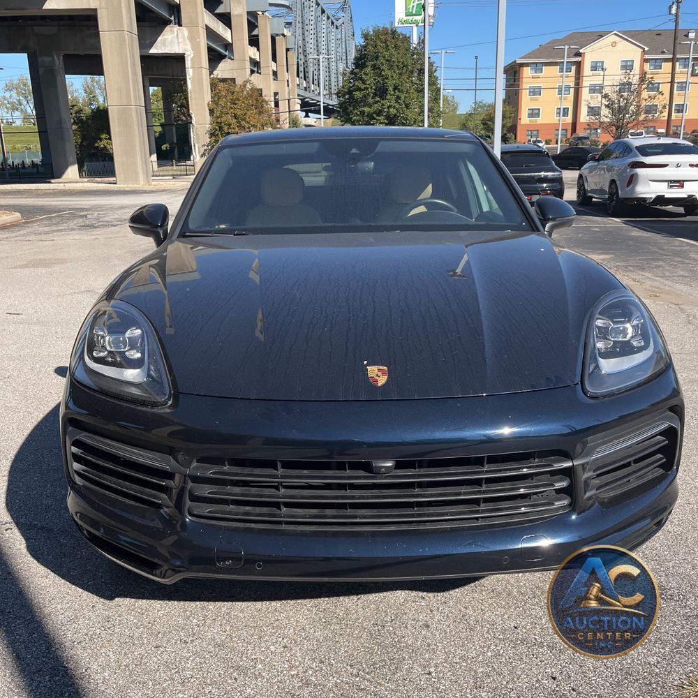 2022 Porsche Cayenne Coupe