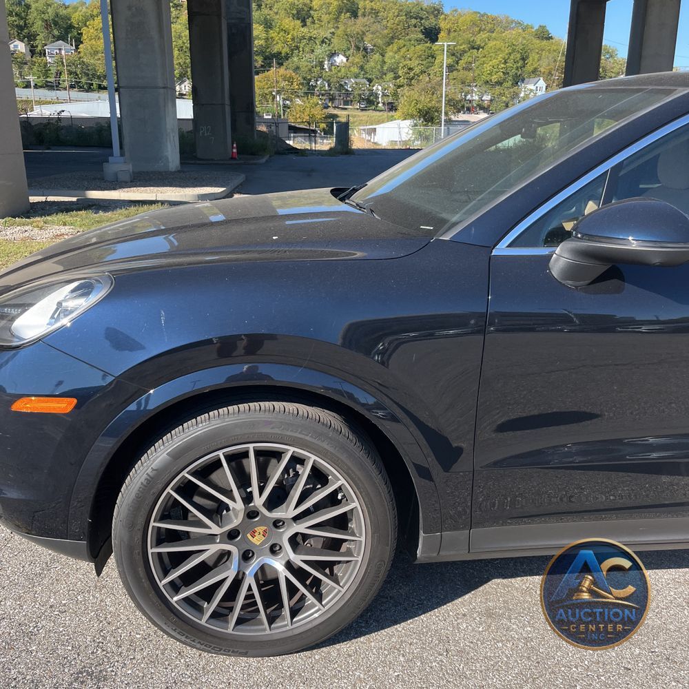 2022 Porsche Cayenne Coupe