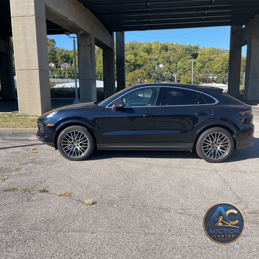 2022 Porsche Cayenne Coupe