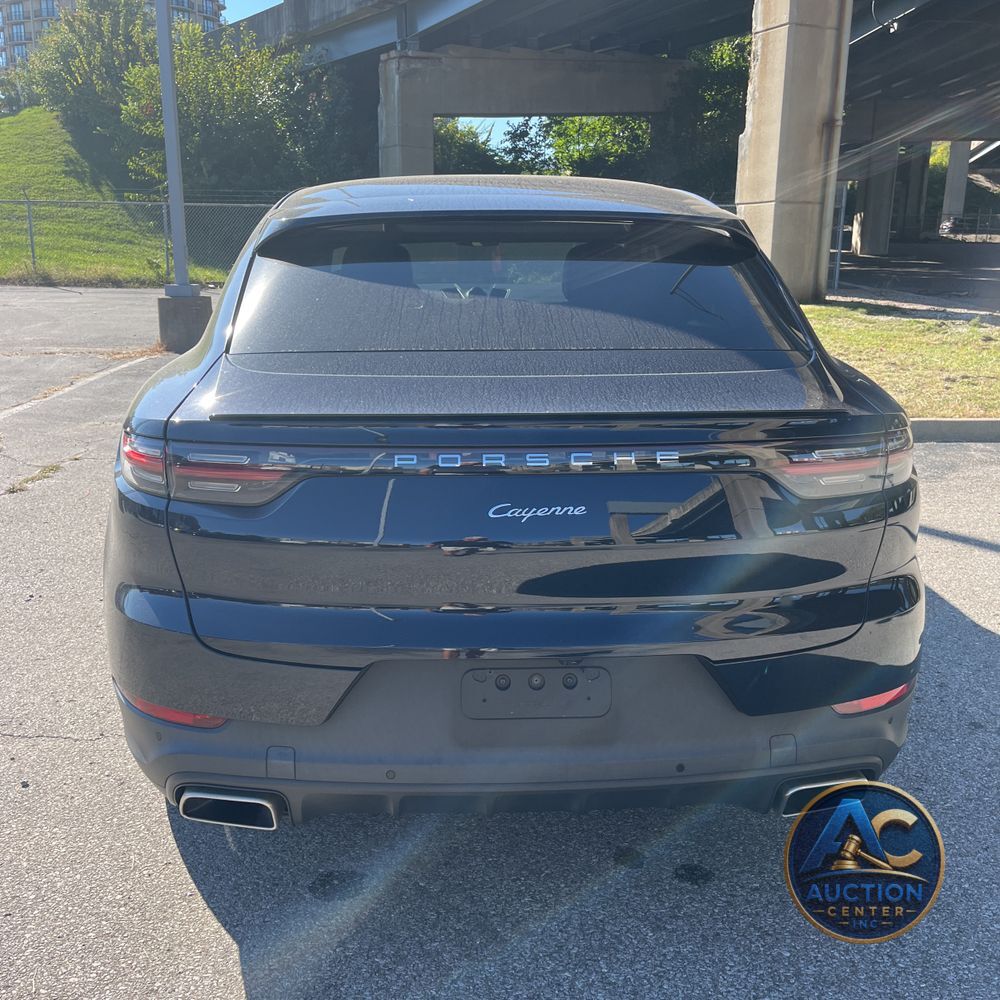 2022 Porsche Cayenne Coupe