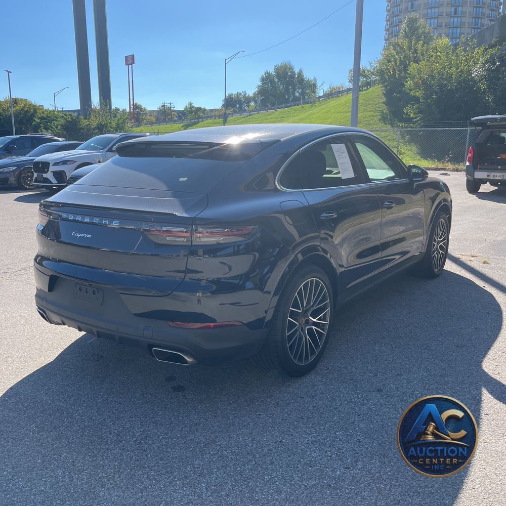2022 Porsche Cayenne Coupe