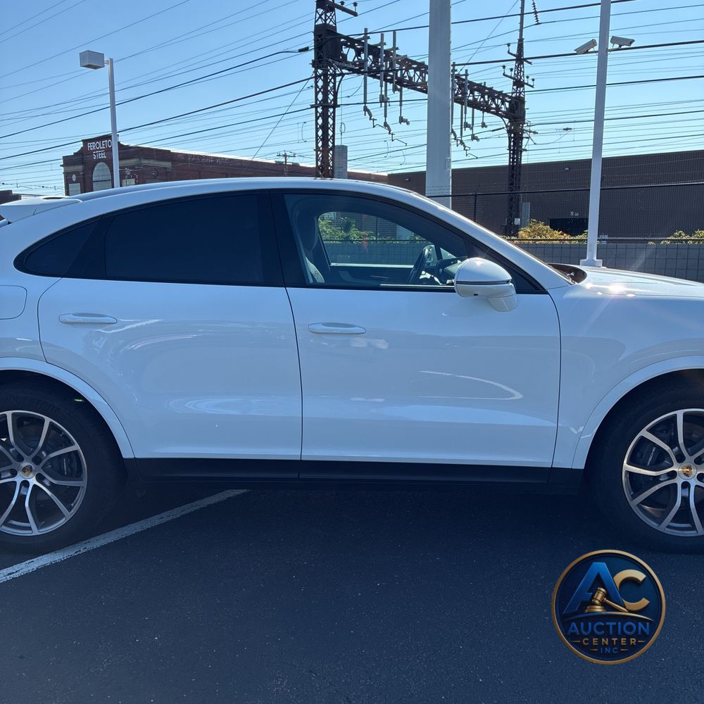 2024 Porsche Cayenne Coupe