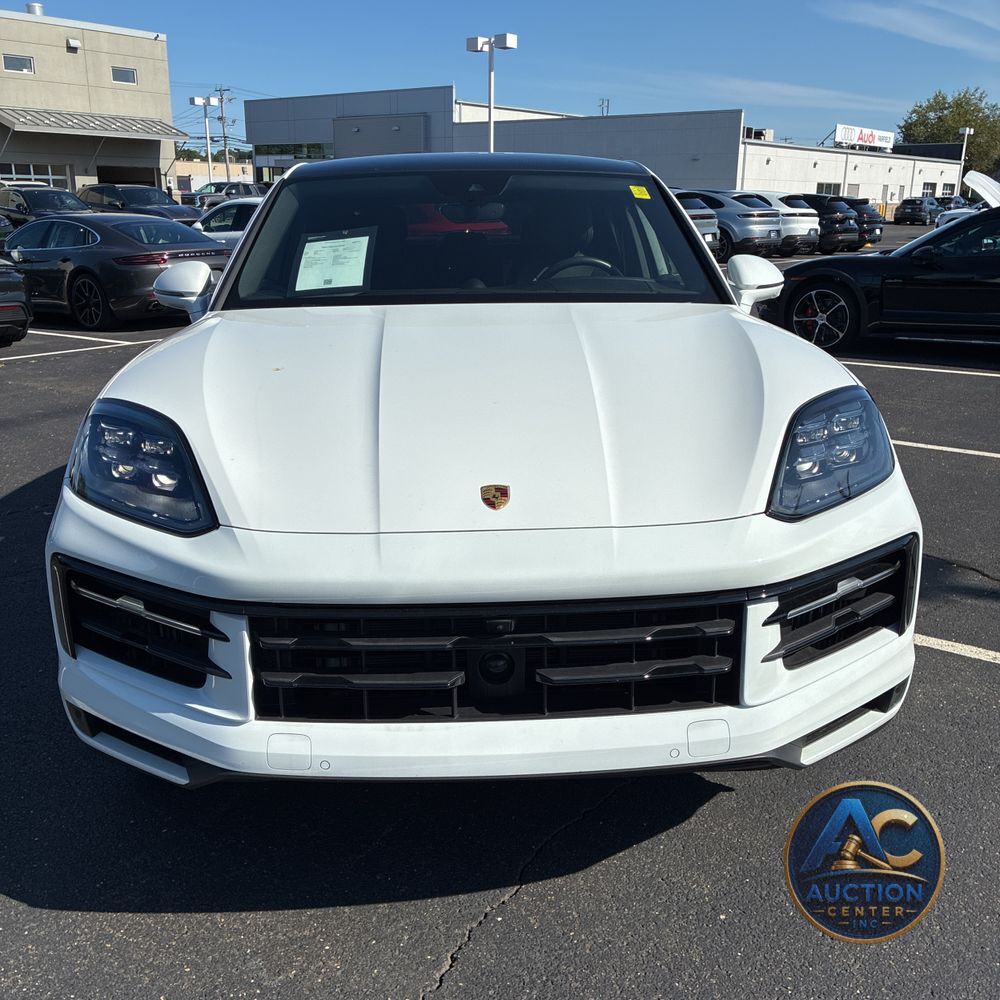 2024 Porsche Cayenne Coupe