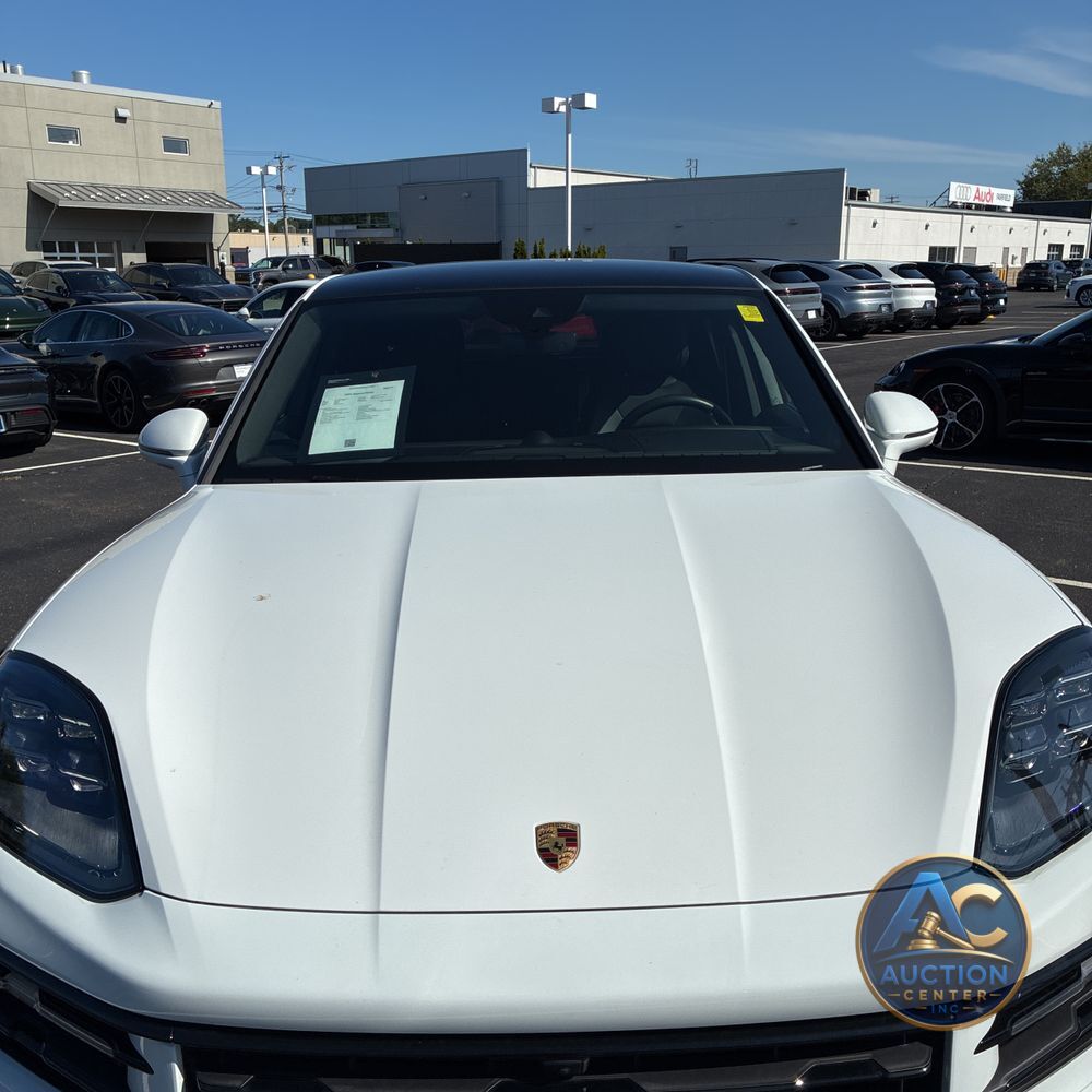 2024 Porsche Cayenne Coupe