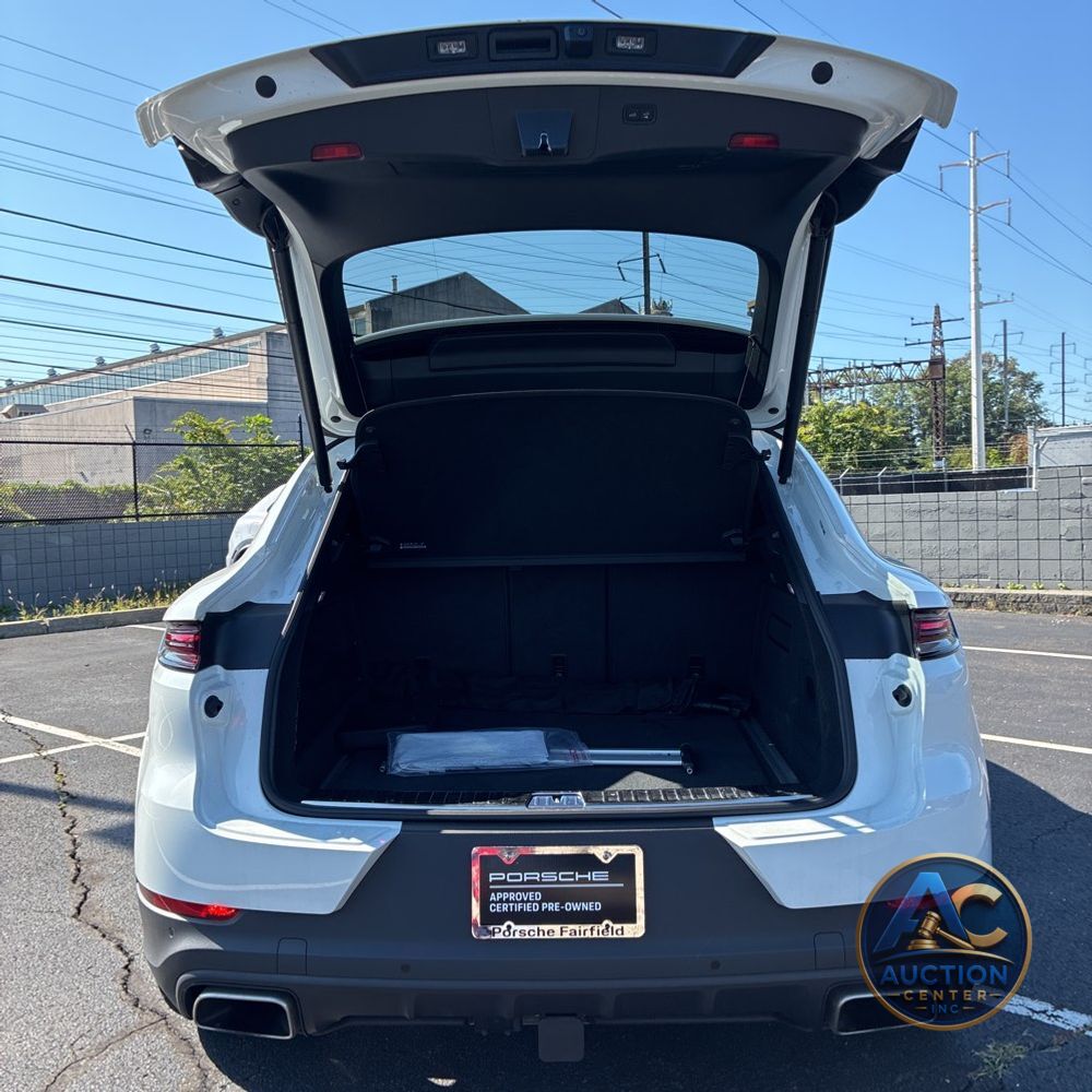 2024 Porsche Cayenne Coupe