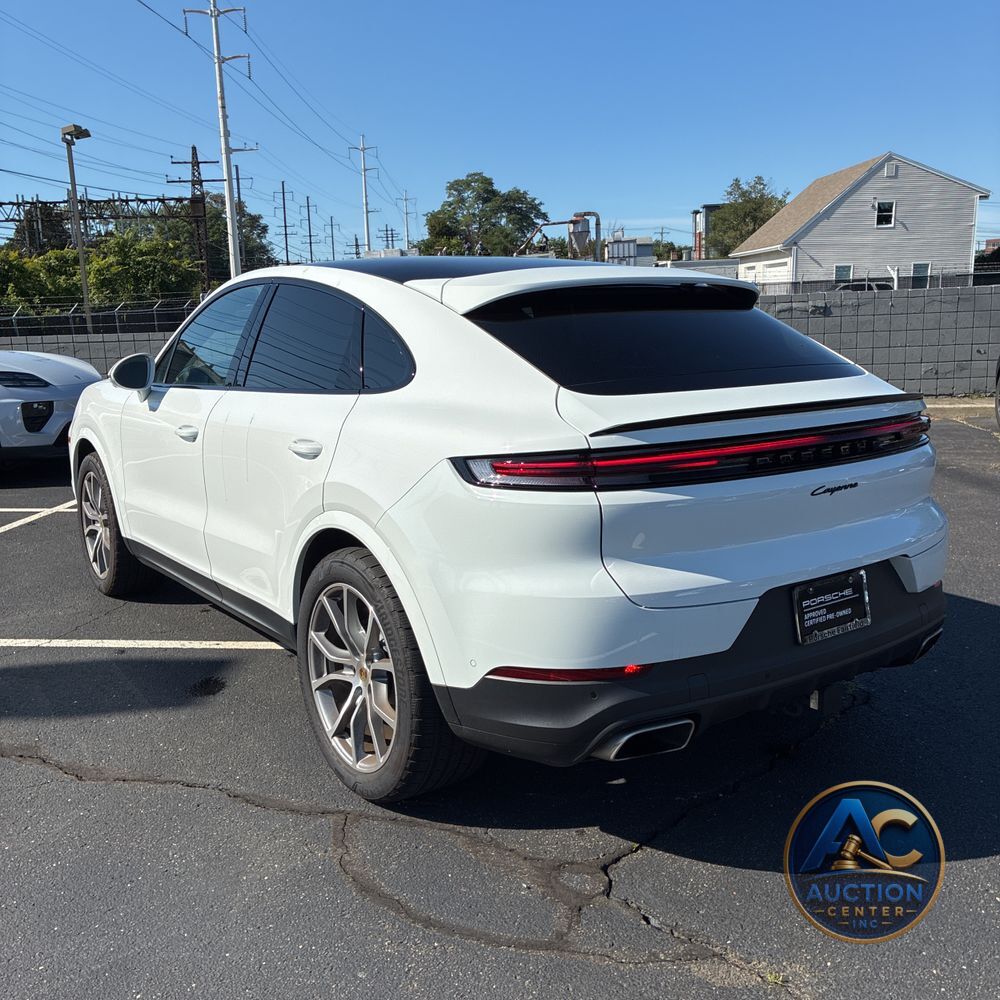 2024 Porsche Cayenne Coupe