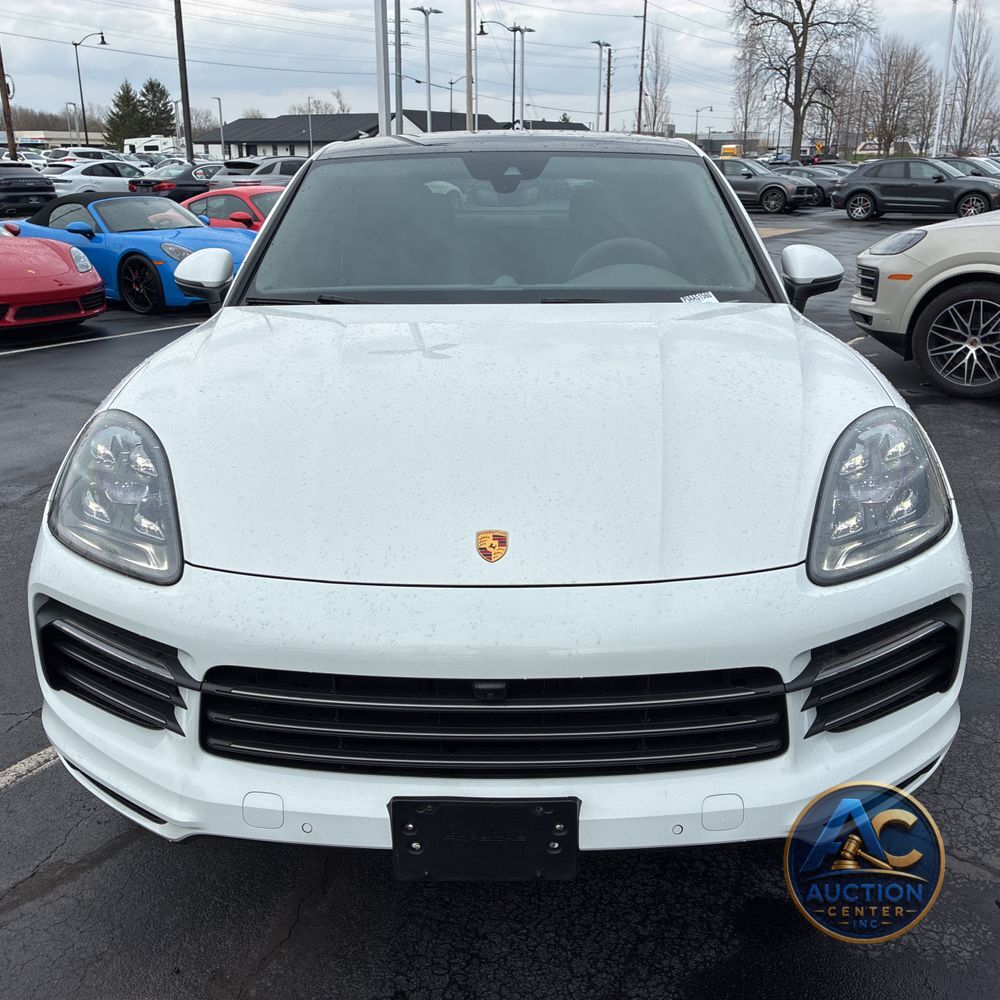 2022 Porsche Cayenne E-Hybrid Coupe Platinum Edition