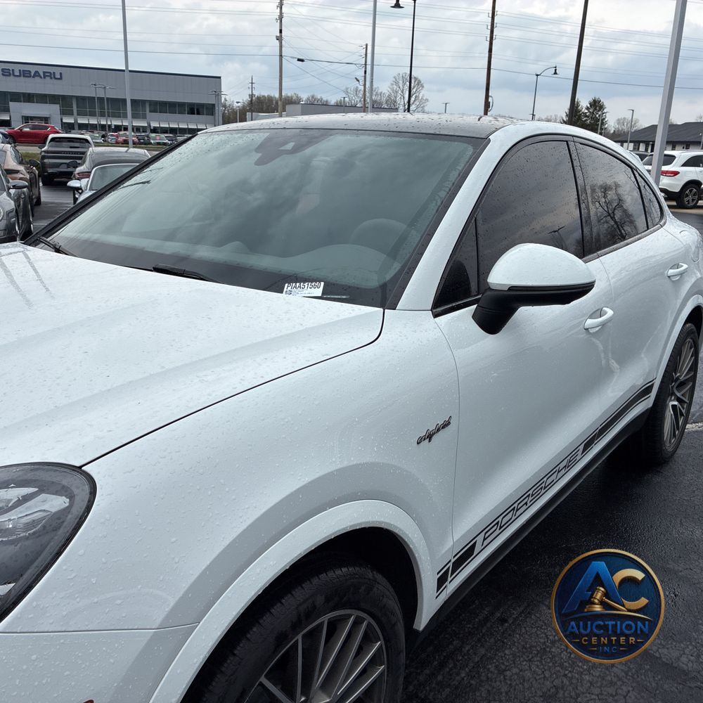 2022 Porsche Cayenne E-Hybrid Coupe Platinum Edition