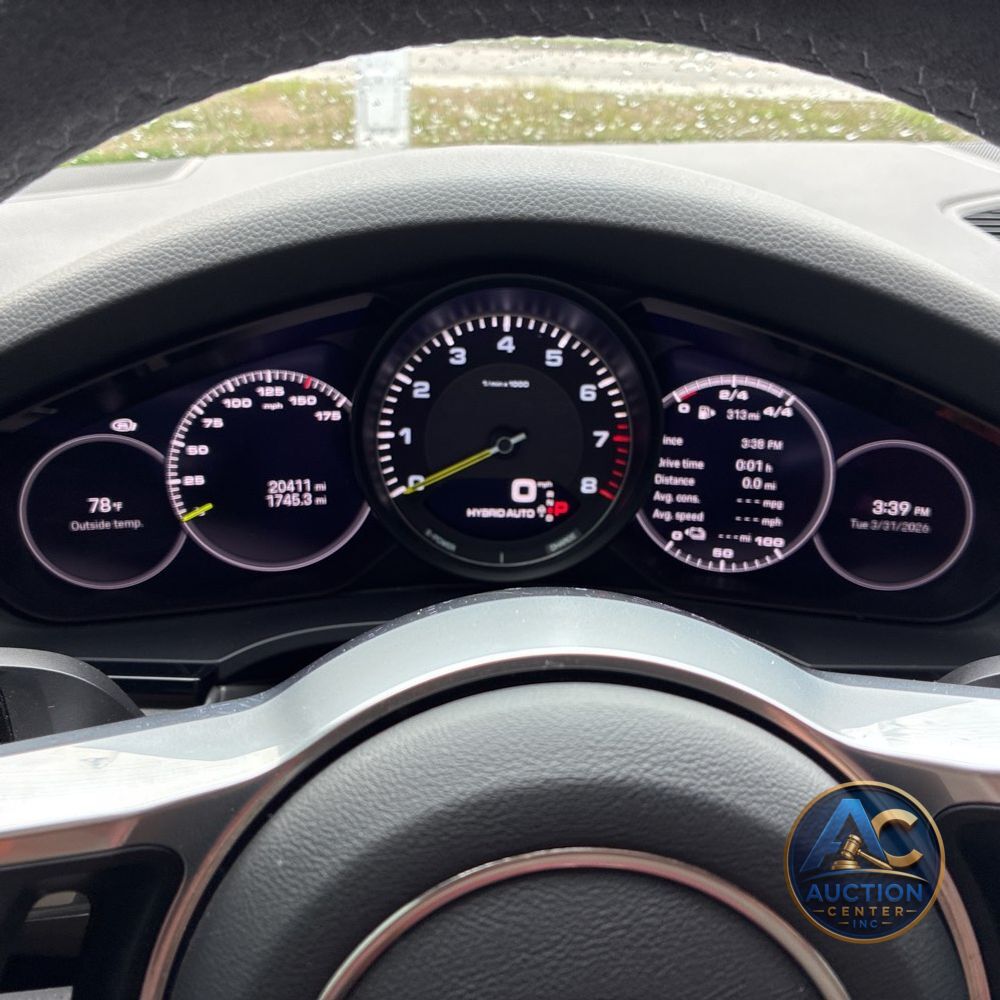 2022 Porsche Cayenne E-Hybrid Coupe Platinum Edition