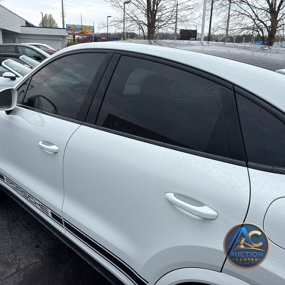 2022 Porsche Cayenne E-Hybrid Coupe Platinum Edition