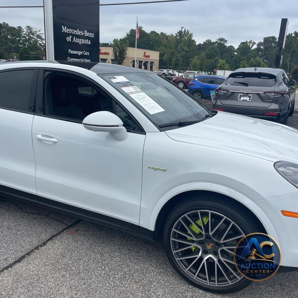 2023 Porsche Cayenne E-Hybrid