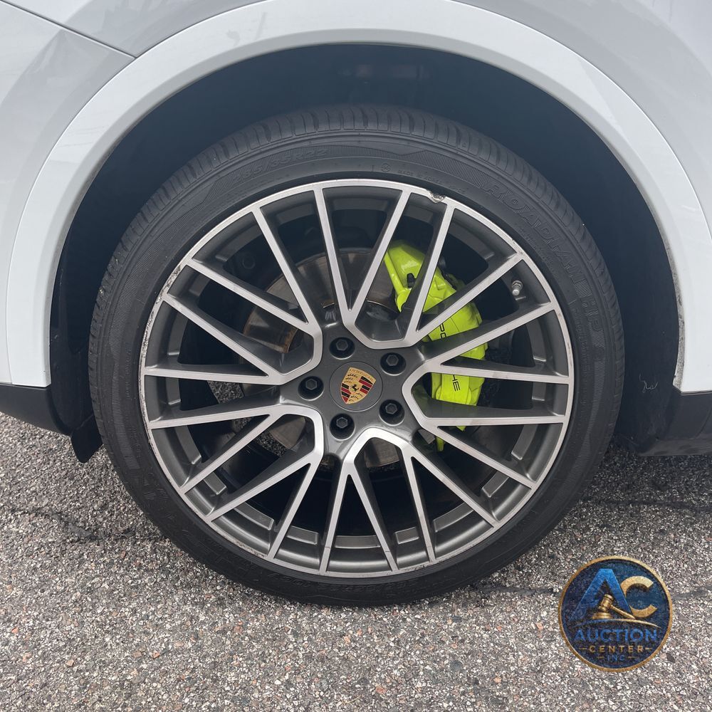 2023 Porsche Cayenne E-Hybrid