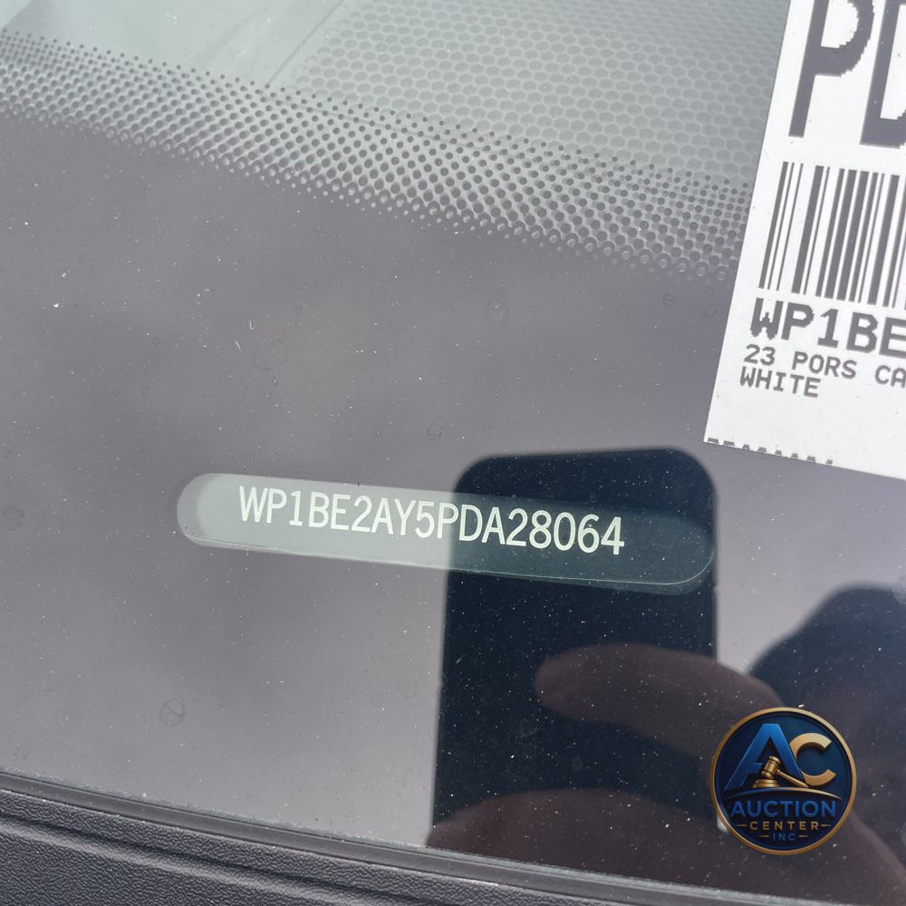 2023 Porsche Cayenne E-Hybrid