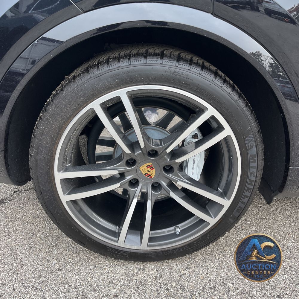 2021 Porsche Cayenne Turbo Coupe