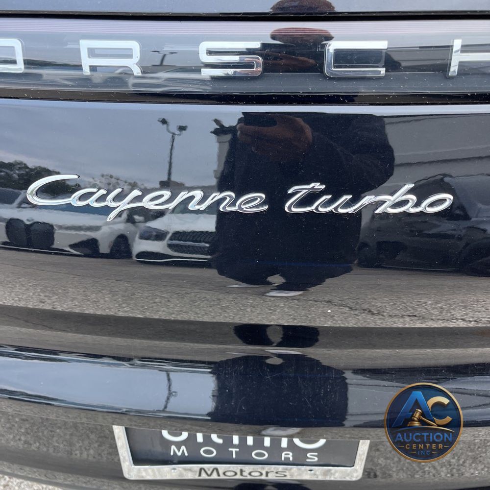 2021 Porsche Cayenne Turbo Coupe