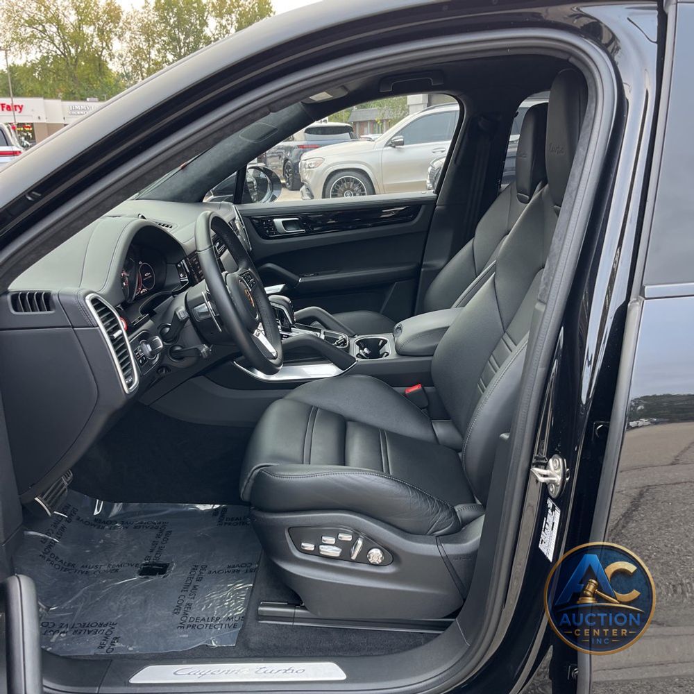 2021 Porsche Cayenne Turbo Coupe