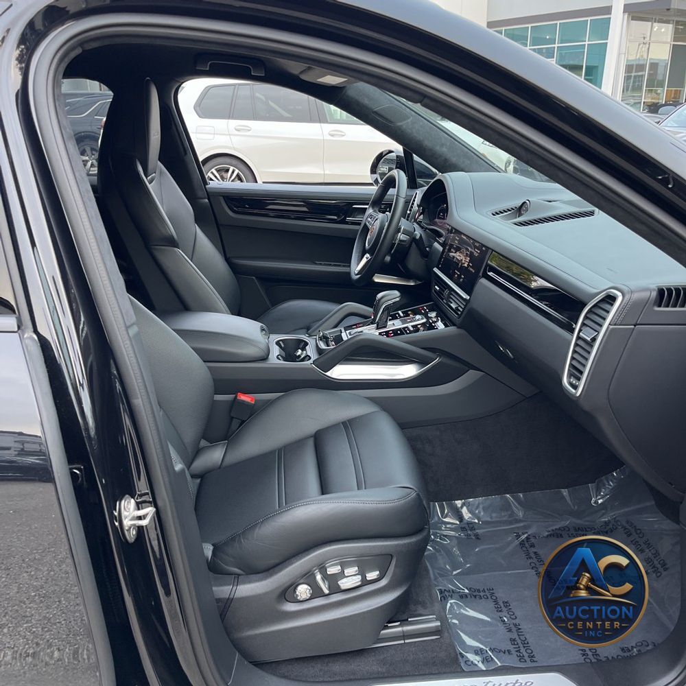 2021 Porsche Cayenne Turbo Coupe