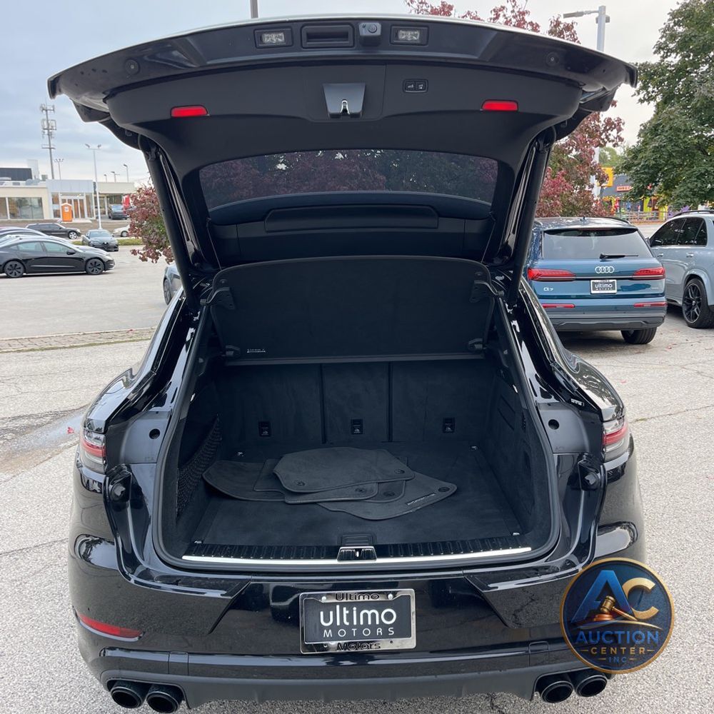 2021 Porsche Cayenne Turbo Coupe