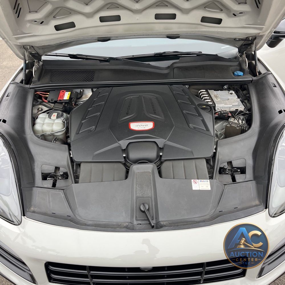2021 Porsche Cayenne GTS