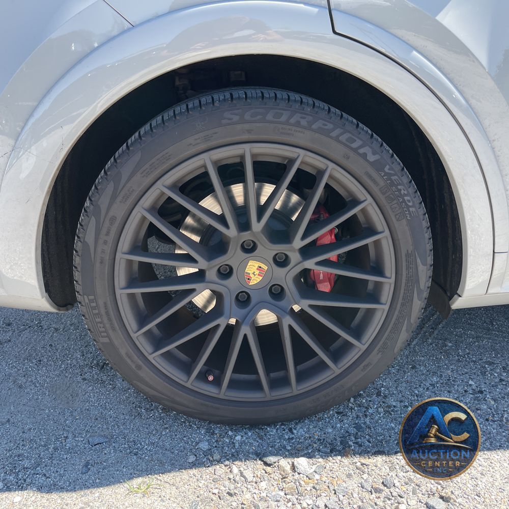 2021 Porsche Cayenne GTS Coupe