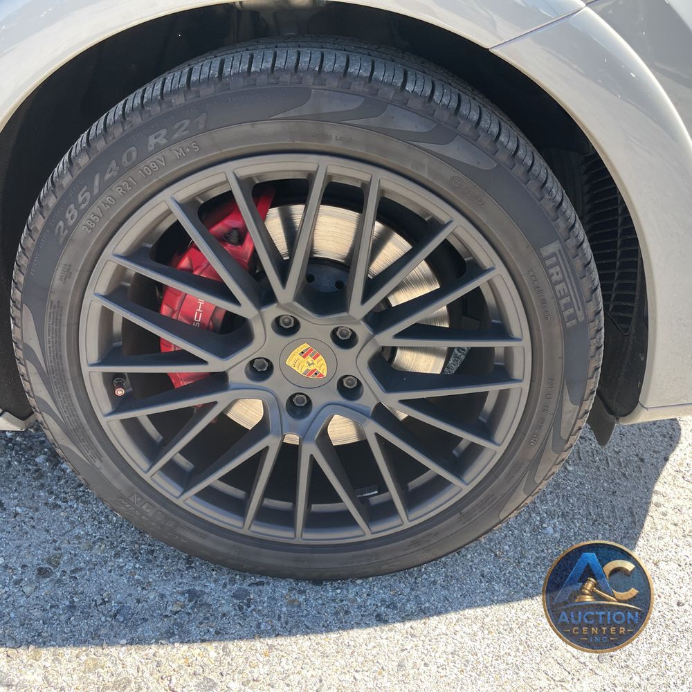 2021 Porsche Cayenne GTS Coupe