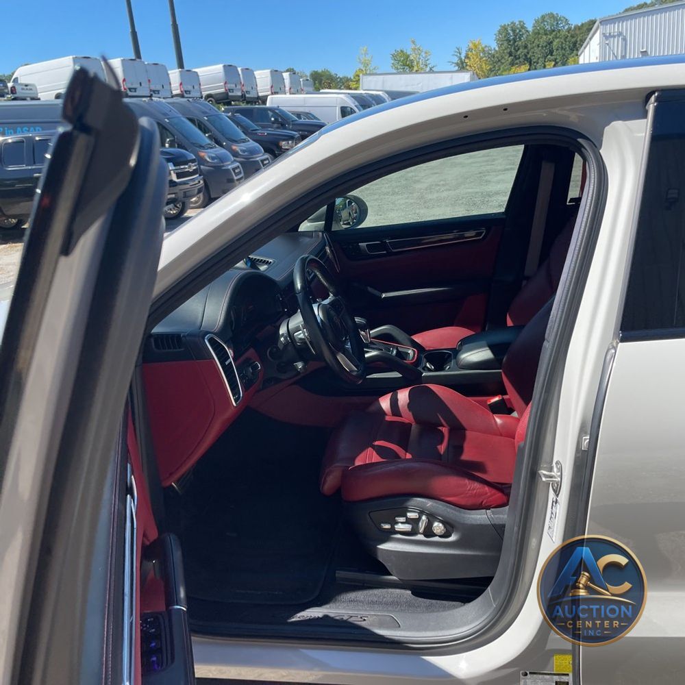 2021 Porsche Cayenne GTS Coupe