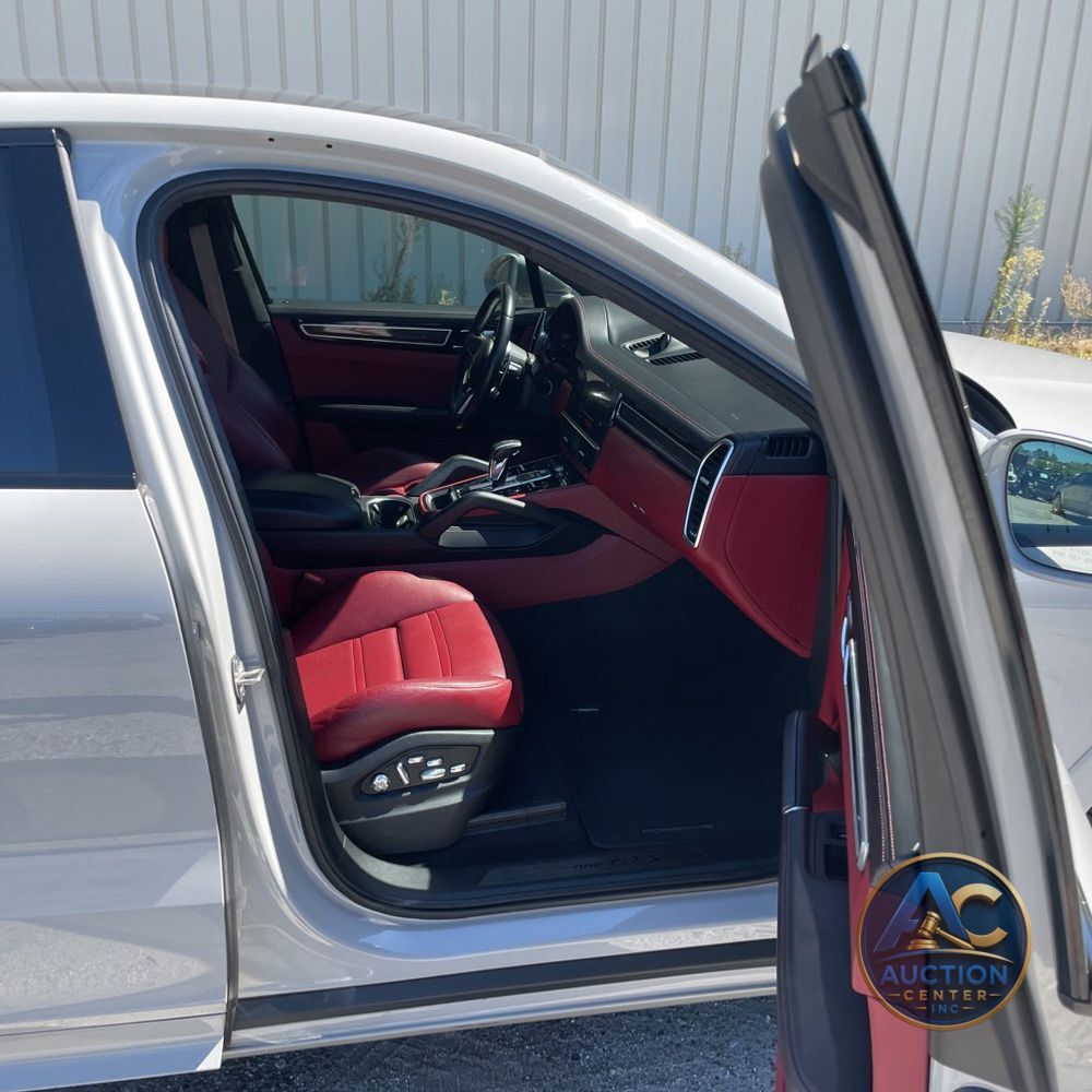 2021 Porsche Cayenne GTS Coupe