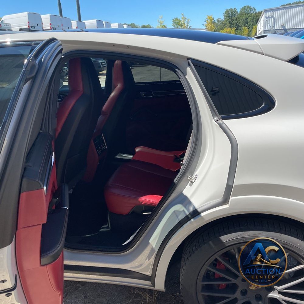 2021 Porsche Cayenne GTS Coupe