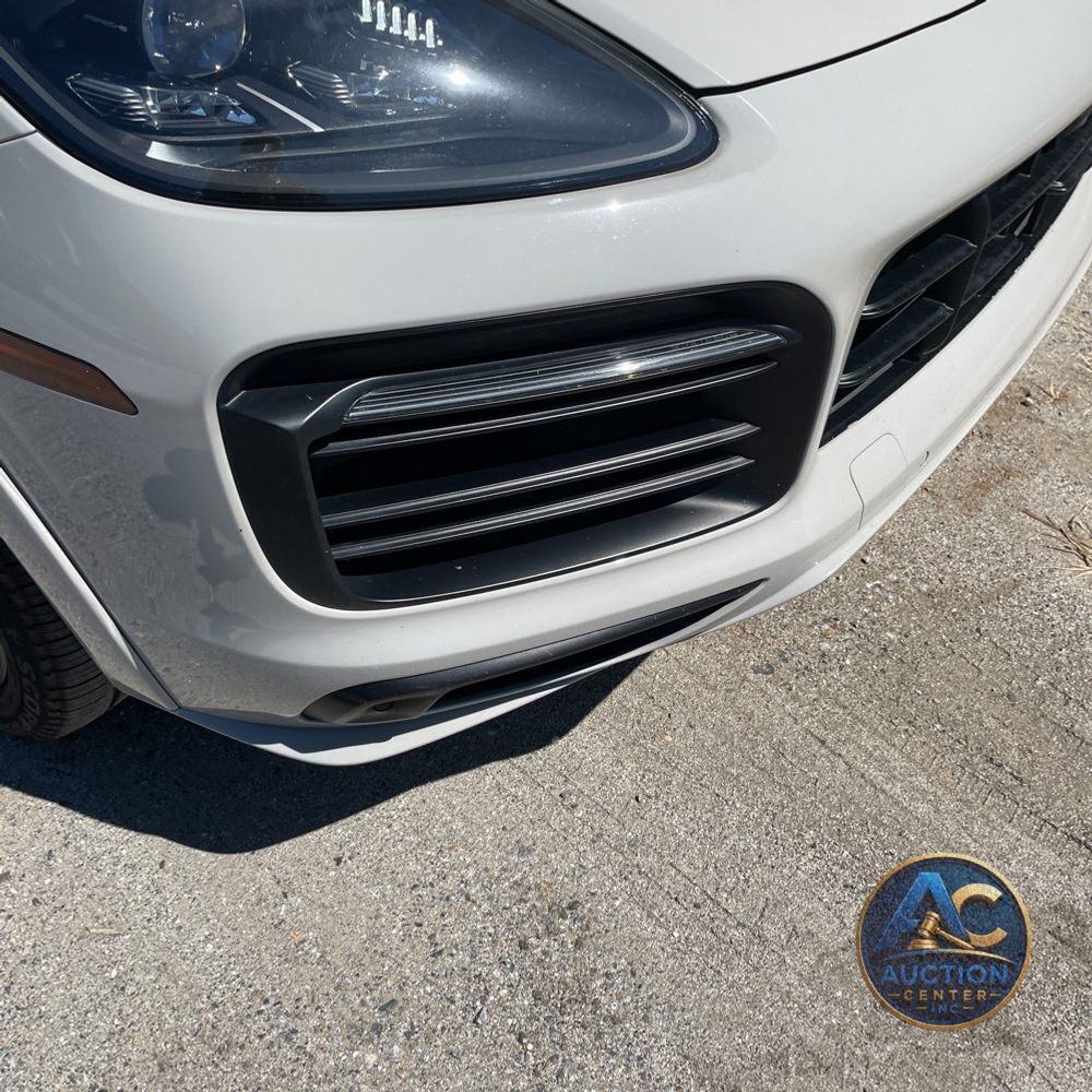 2021 Porsche Cayenne GTS Coupe