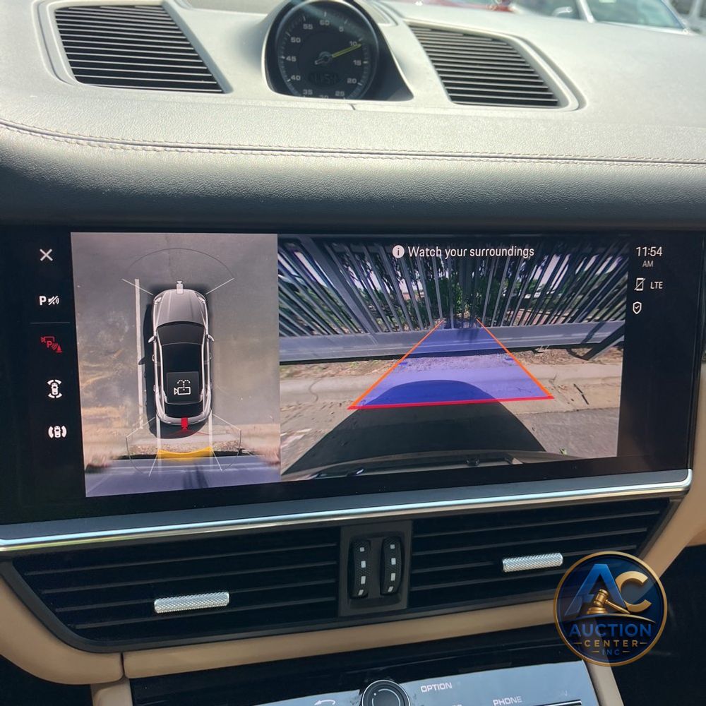 2022 Porsche Cayenne Turbo S E-Hybrid Coupe