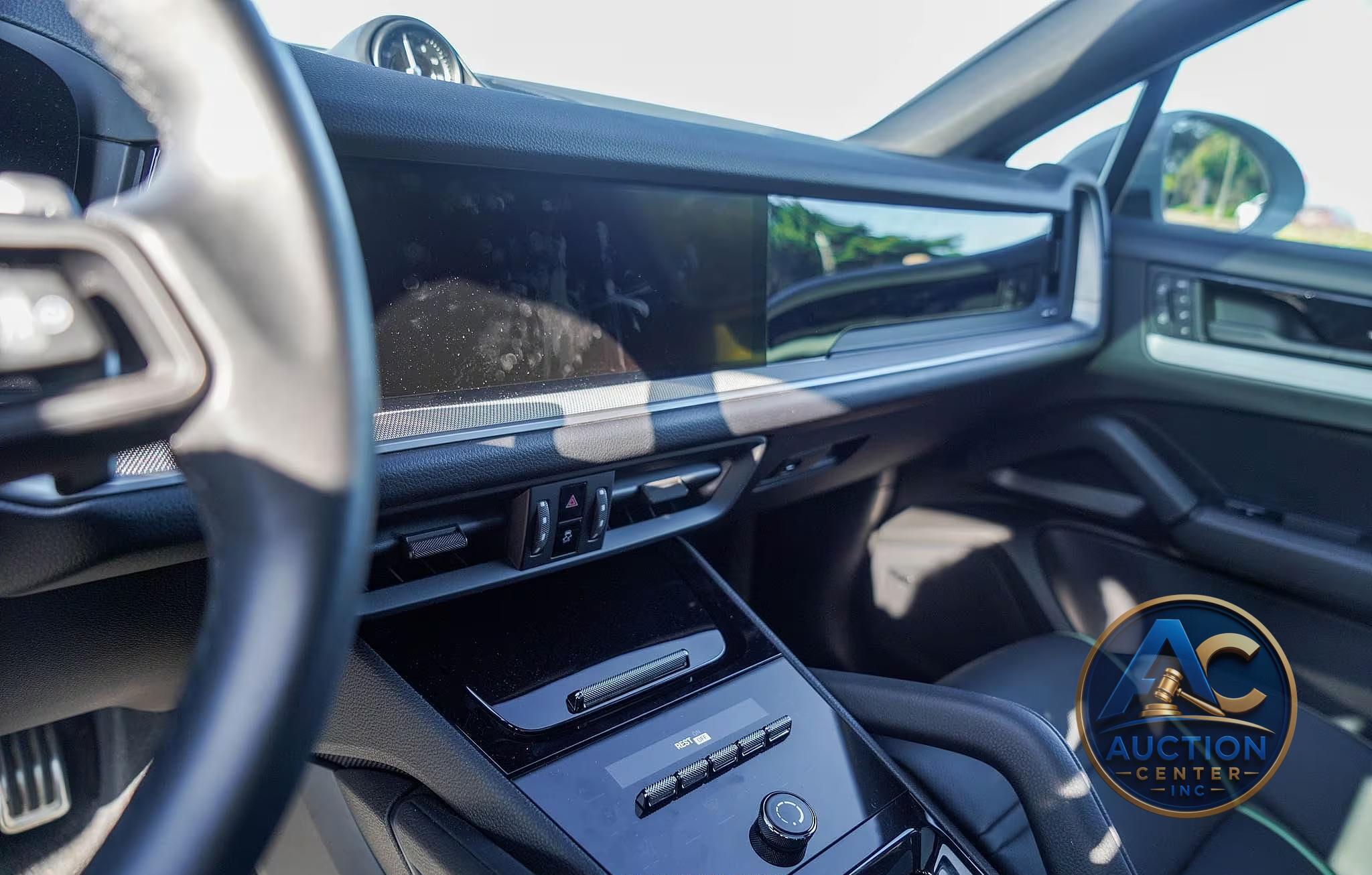 2024 Porsche Cayenne S Coupe