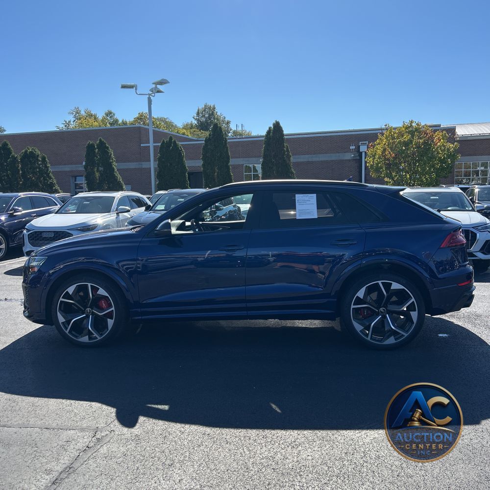 2023 Audi RS Q8