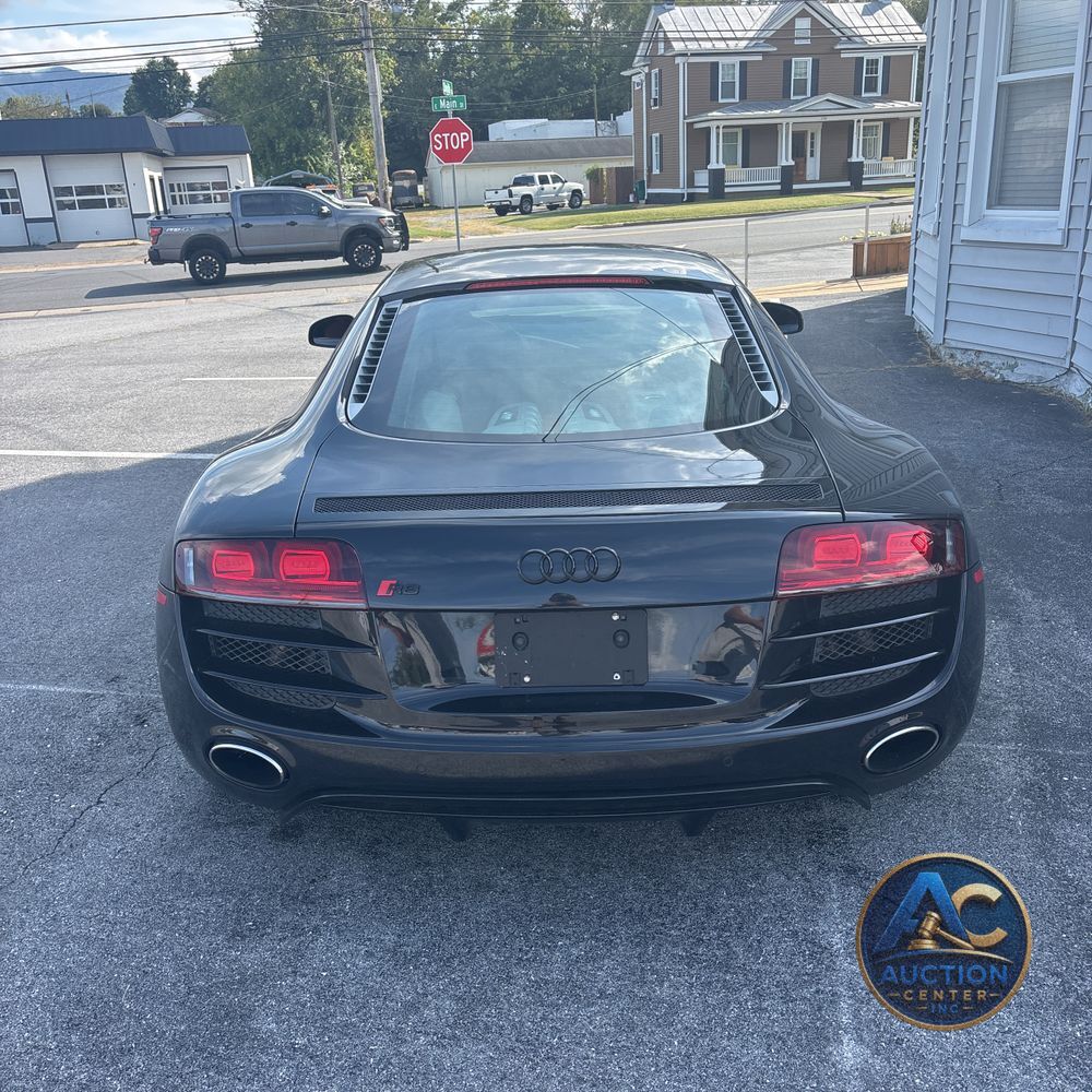2010 Audi R8